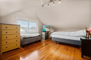 2318 N 73rd Ave, Elmwood Park, IL 60707 - Photo 15