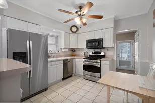 2318 N 73rd Ave, Elmwood Park, IL 60707 - Photo 7