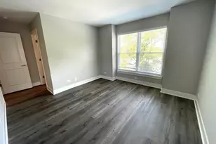 613 Broadway St, Libertyville, IL 60048 - Photo 11