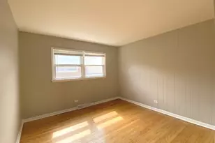 14737 Blackstone Ave, Dolton, IL 60419 - Photo 13