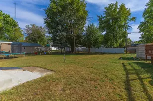 306 E Martin St, Forrest, IL 61741 - Photo 5