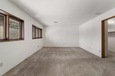 4002 Lakepoint Road, Champaign, IL 61822 - Photo 31