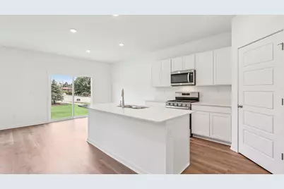 2516 Winterberry Trail, Wonder Lake, IL 60097 - Photo 7