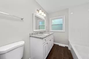 817 194th St, Chicago Heights, IL 60411 - Photo 9