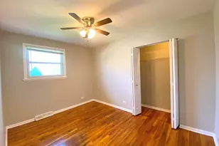 3317 Woodworth Pl, Hazel Crest, IL 60429 - Photo 7