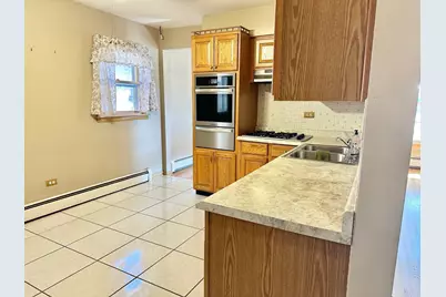 3826 W 83rd Street, Chicago, IL 60652 - Photo 5