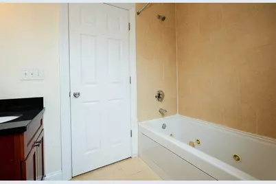 1609 W Farwell Avenue #2, Chicago, IL 60626 - Photo 9