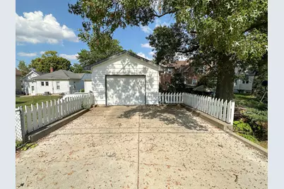 107 W Larue Street, Streator, IL 61364 - Photo 25