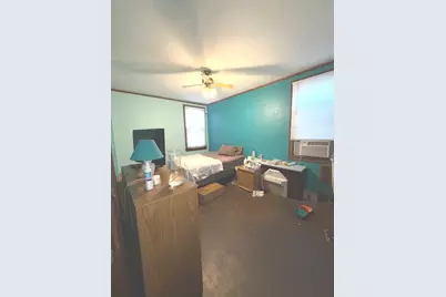 8732 S Buffalo Avenue, Chicago, IL 60617 - Photo 9