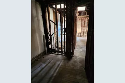 10755 S Champlain Avenue, Chicago, IL 60628 - Photo 9