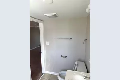 2432 S 13th Avenue, Broadview, IL 60155 - Photo 15