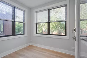 6929 N Lakewood Ave, Chicago, IL 60626 - Photo 11