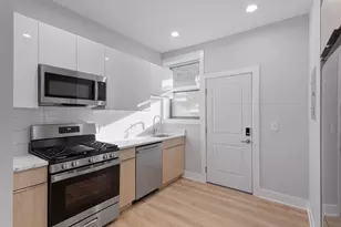 6929 N Lakewood Ave, Chicago, IL 60626 - Photo 3