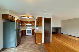 16104 Oak Ave, Oak Forest, IL 60452 - Photo 5