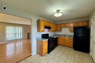 4415 S Churchill Dr, Richton Park, IL 60471 - Photo 7