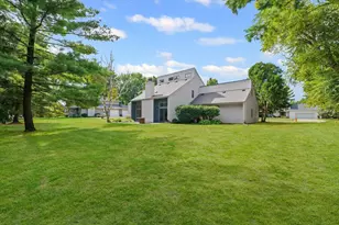 1914 Woodfield Rd, Champaign, IL 61822 - Photo 49