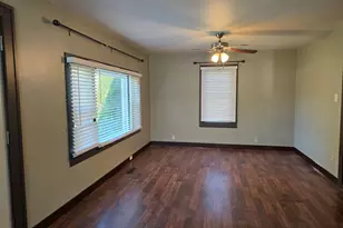 3107 Union Ave, Steger, IL 60475 - Photo 5