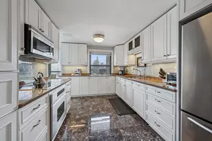 1313 N Ritchie Ct, Chicago, IL 60610 - Photo 11