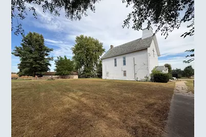 104-106 Gaston Street, Dixon, IL 61021 - Photo 3