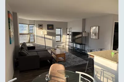 8 W Chestnut Street #21F, Chicago, IL 60610 - Photo 3
