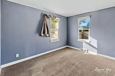 301 Donovan Street, Beaverville, IL 60912 - Photo 11