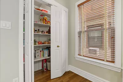 1034 S Euclid Avenue, Oak Park, IL 60304 - Photo 13