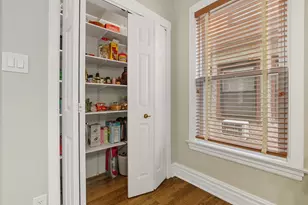 1034 S Euclid Ave, Oak Park, IL 60304 - Photo 13