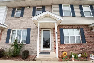 31 Fetzer Drive #5, Bloomington, IL 61704 - Photo 1