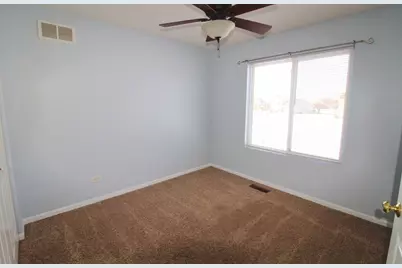 651 Chestnut Ridge, Minooka, IL 60447 - Photo 25