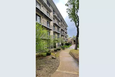 6221 N Niagara Avenue #401, Chicago, IL 60631 - Photo 17