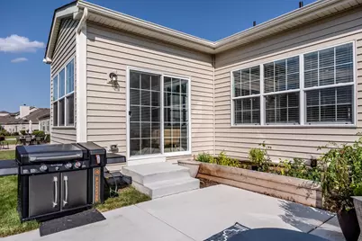 136 Valencia Parkway, Gilberts, IL 60136 - Photo 29