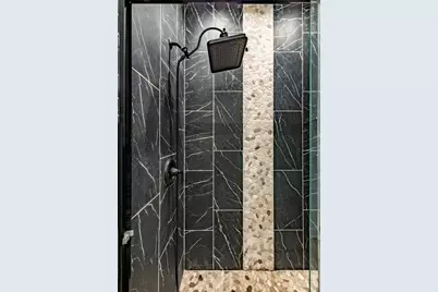 136 Valencia Parkway, Gilberts, IL 60136 - Photo 21