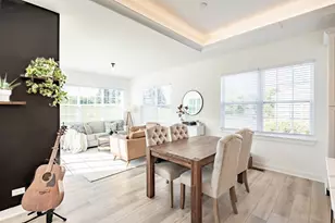 136 Valencia Pkwy, Gilberts, IL 60136 - Photo 7