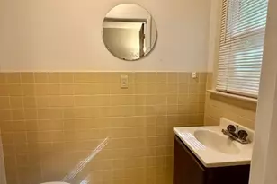 401 W Bradley Ave, Champaign, IL 61820 - Photo 11