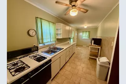 401 W Bradley Avenue, Champaign, IL 61820 - Photo 7