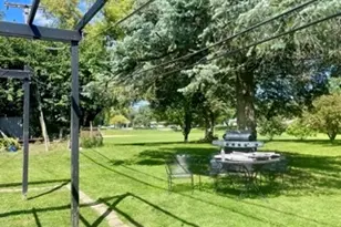 152 King Ave, East Dundee, IL 60118 - Photo 17