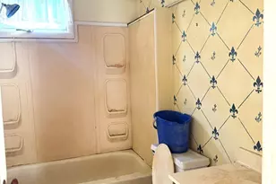 574 Herman St, Crete, IL 60417 - Photo 9