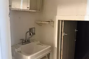 574 Herman St, Crete, IL 60417 - Photo 13