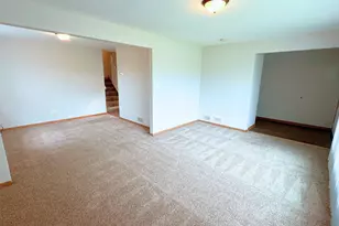 1204 E 154th St, South Holland, IL 60473 - Photo 3