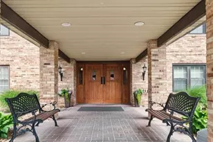 475 N Cass Ave, Westmont, IL 60559 - Photo 3