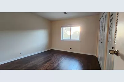 9461 Bay Colony Drive #2S, Des Plaines, IL 60016 - Photo 15