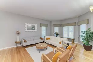 420 Ford Ln, Bartlett, IL 60103 - Photo 7