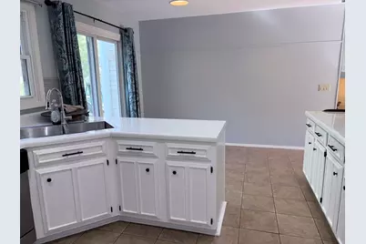 97 N Walnut Lane, Schaumburg, IL 60194 - Photo 9