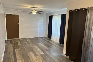 6027 103rd St, Chicago Ridge, IL 60415 - Photo 7