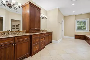 580 Greenwood Rd, Northbrook, IL 60062 - Photo 23