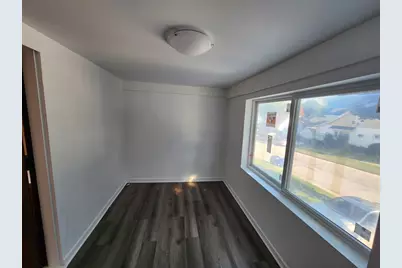 600 Sunderlin Street, Waukegan, IL 60085 - Photo 3