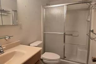 1797 E County Rd 1540 N, Carthage, IL 62321 - Photo 23