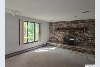 1797 E County Rd 1540 N, Carthage, IL 62321 - Photo 19