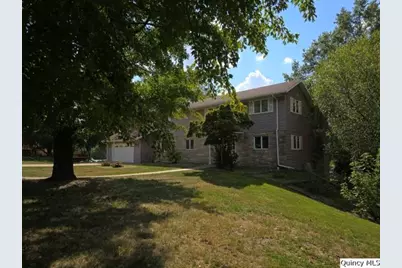 1797 E County Rd 1540 N, Carthage, IL 62321 - Photo 31