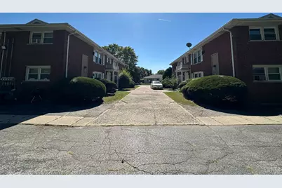 2290 182nd Place, Lansing, IL 60438 - Photo 5